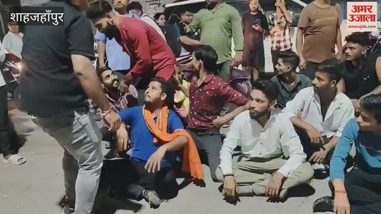 young man exploited a woman by hiding his identity in shahjahanpur