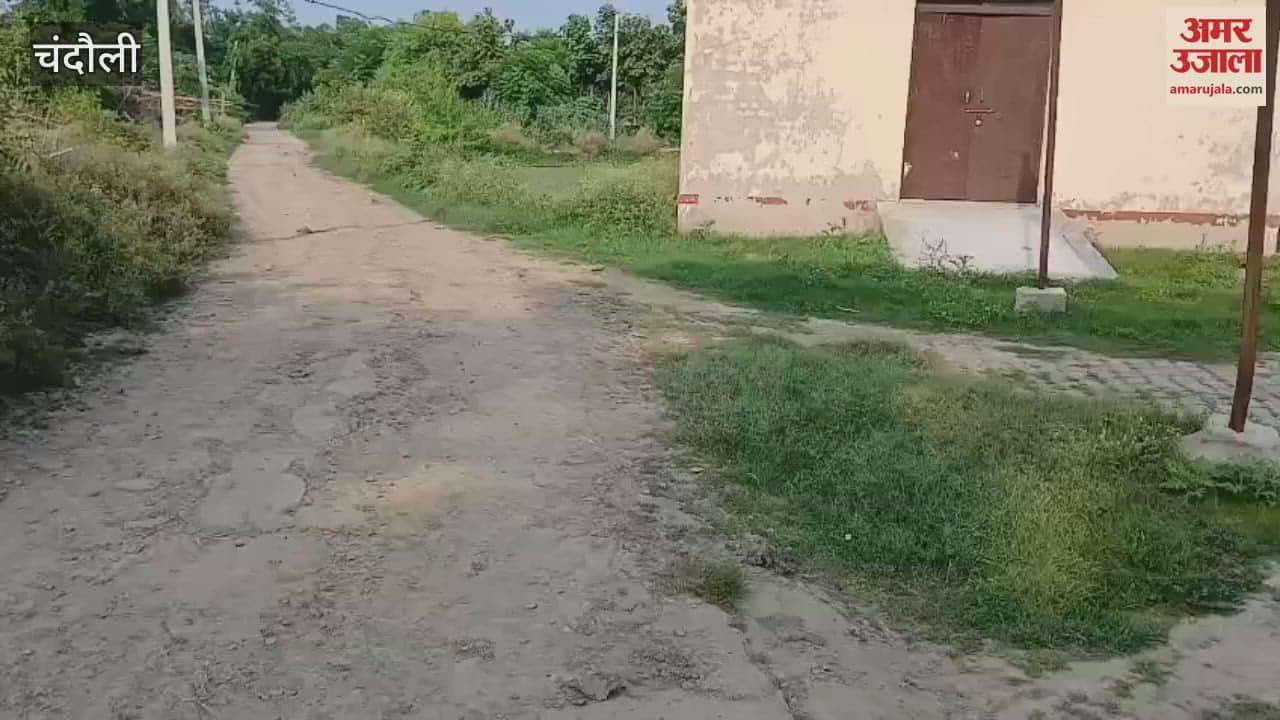 The hospital built in Oirchak is running with help of pharmacist and ward boy