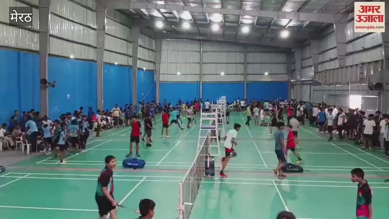 Meerut: Teams from 150 schools reached Radha Govind Public School for CBSE badminton tournament
