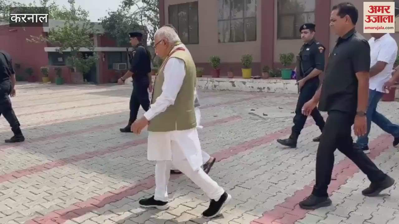 Union Energy Minister Manohar Lal held an organizational meeting at the Rest House in Gharaunda, Karnal