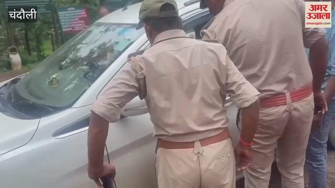 Checking of vehicles at main gate of Rajdari waterfall prohibition on narcotics