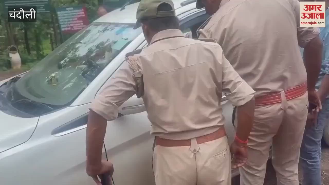 Checking of vehicles at main gate of Rajdari waterfall prohibition on narcotics