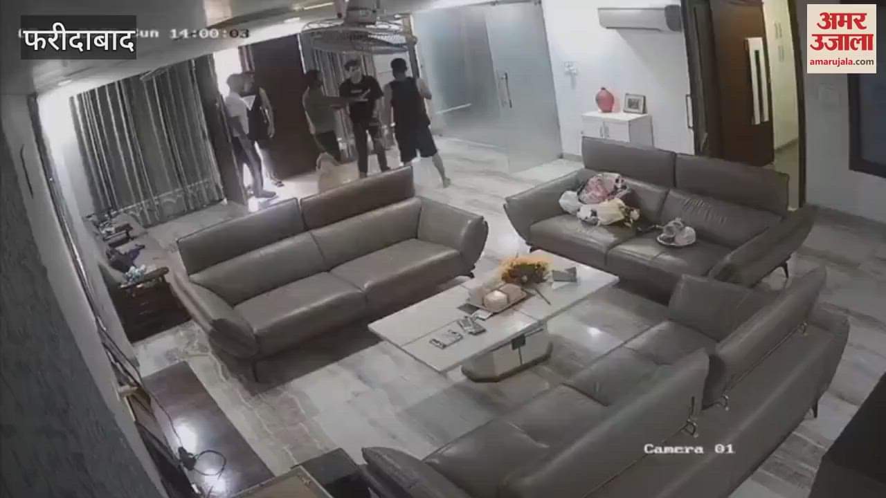 Controversy over removal of tempo in Faridabad