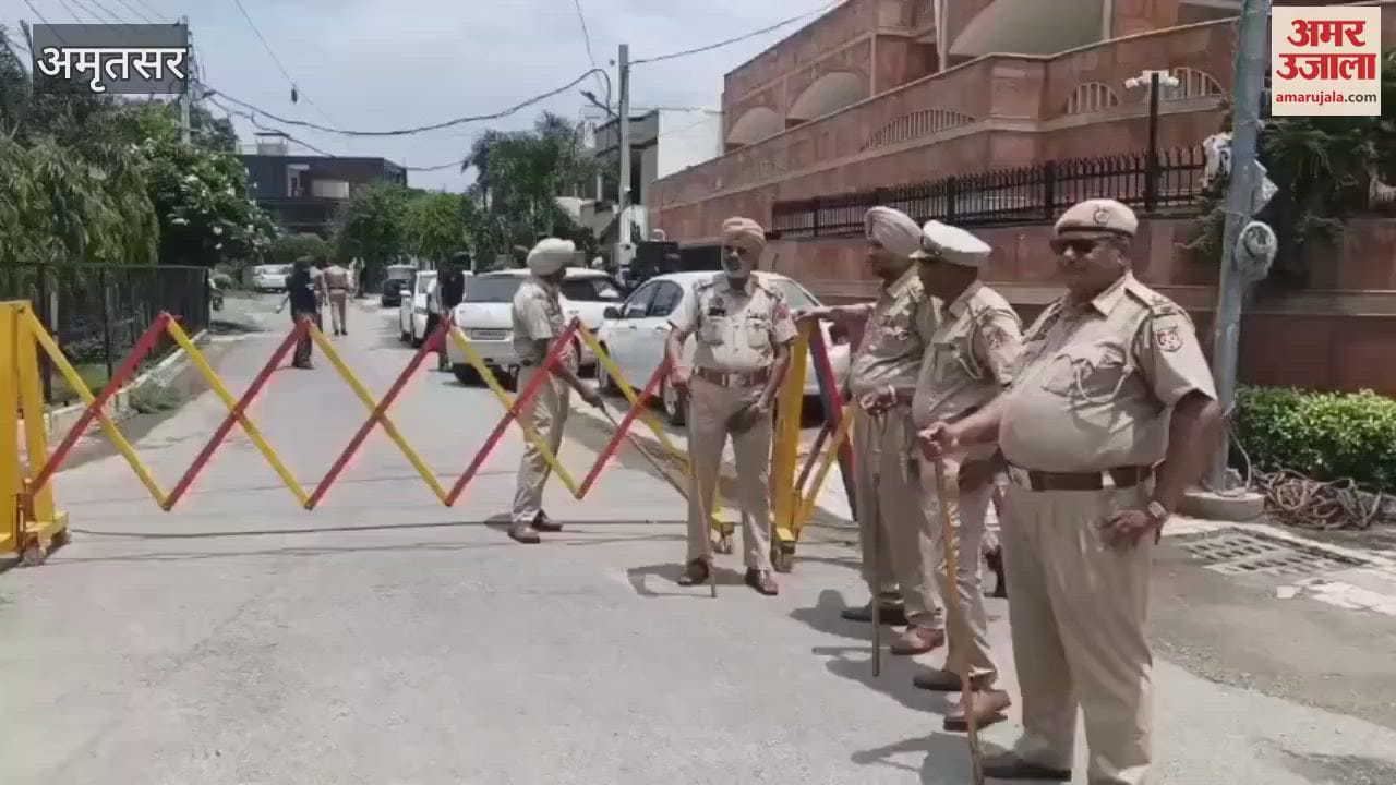 Vigilance raid at Bikram Majithia's house in Amritsar