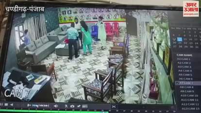 Fight between two teachers in Talwara government school, video goes viral