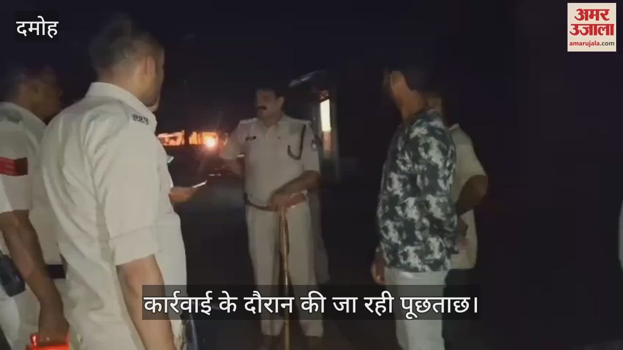 Police raided the butcher market in search of accused of cow slaughter