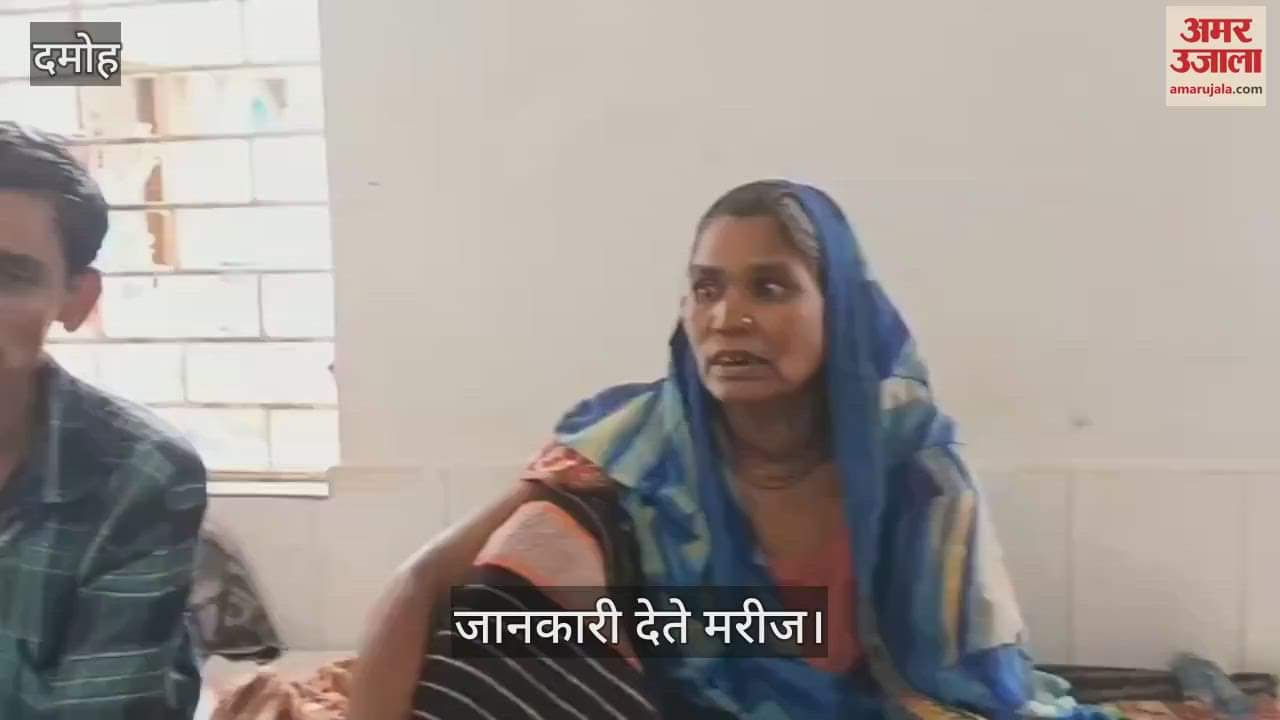 People suffering from vomiting and diarrhea in Tendukheda are getting treatment in Jabalpur