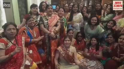 Vaishya Ekta Mahila Milan organised Teej Sabharwal in Meerut
