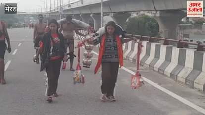 Meerut: Female Shiva devotee seen on the highway