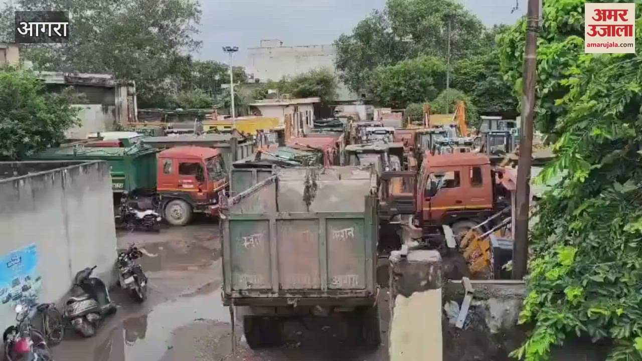 Chaos after BJP MLA's uncle was beaten up, sanitation workers went on strike