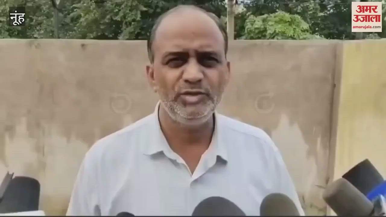 Video of the father of accused who attacked the teenager with a liquor bottle in Nuh surfaced