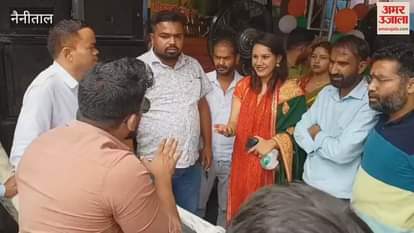 Debate between SDM and council members over banner in bhimtal