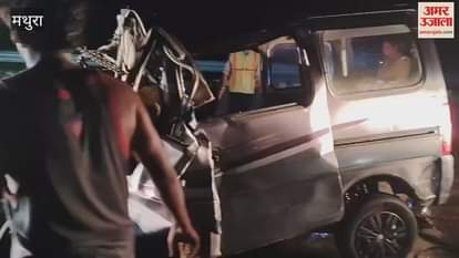 Horrible accident on Yamuna Expressway dead bodies scattered on the road