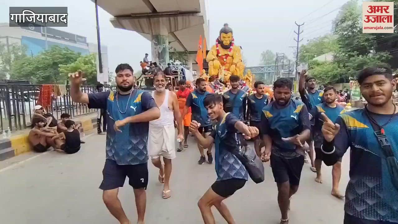 jam and Kanwar route painted in saffron color in Ghaziabad