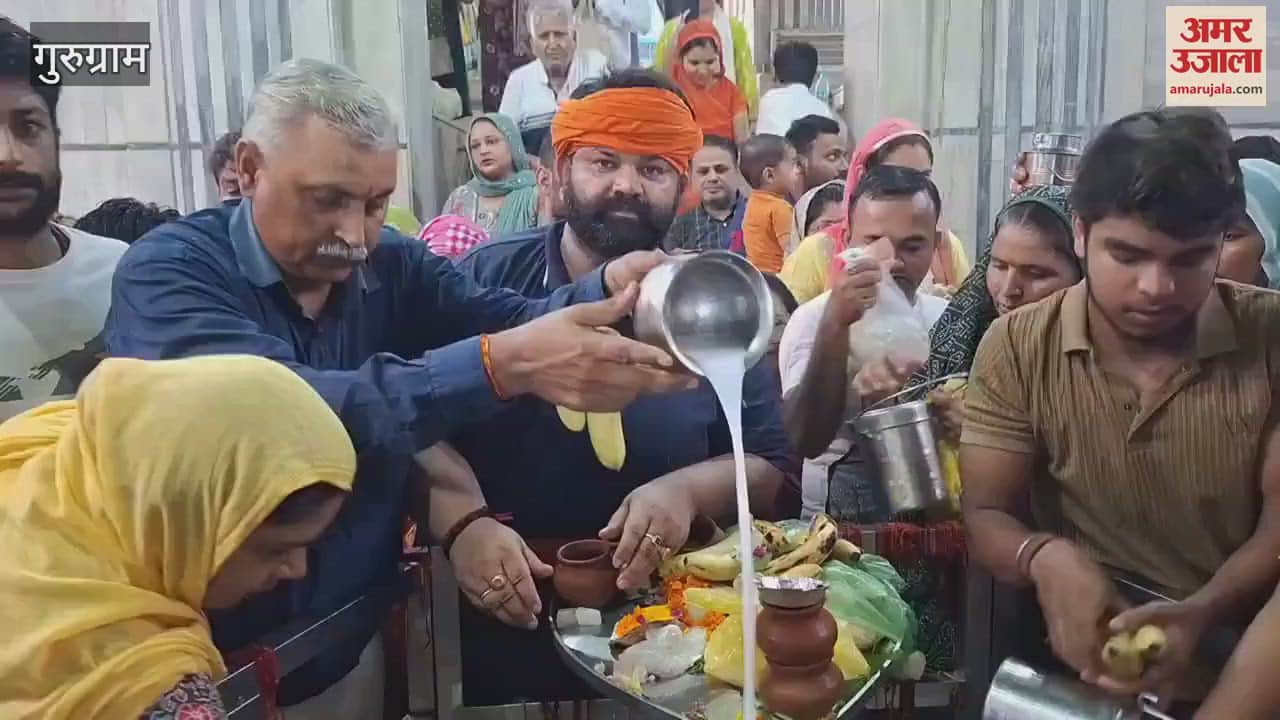 Devotees gathered in Gurugram's ancient Shiva temple Ichhapuri