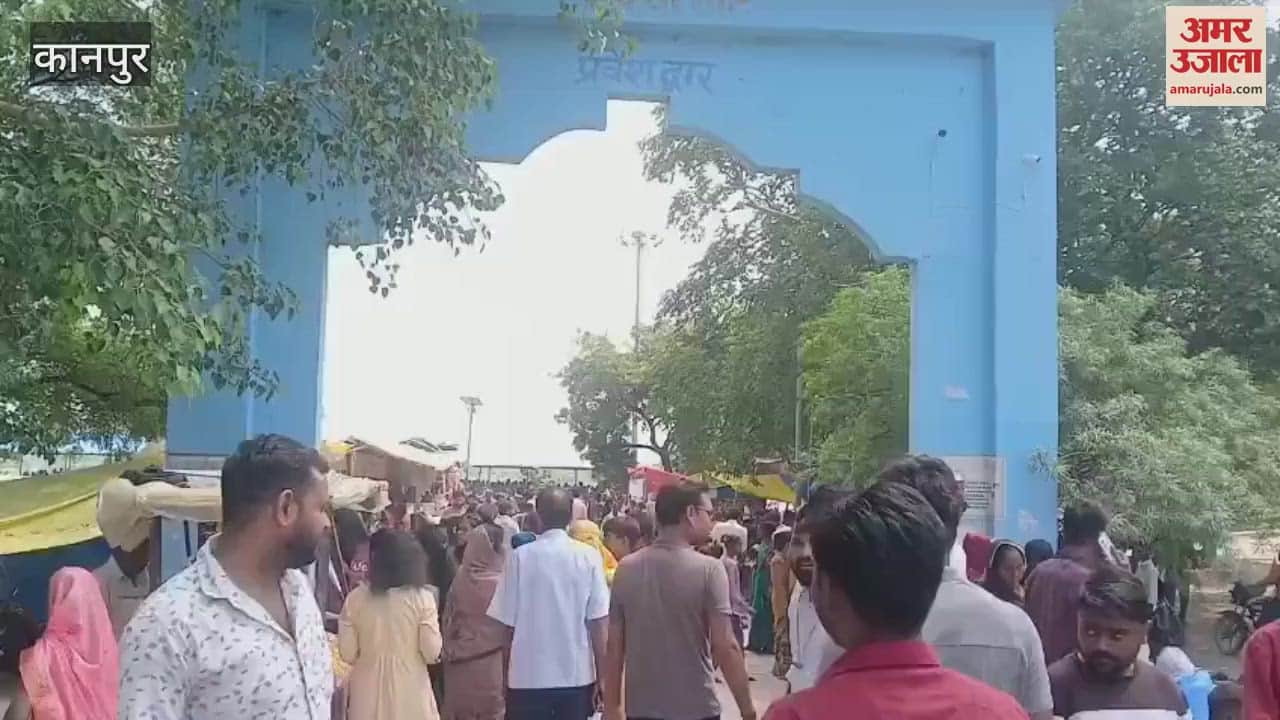Devotees thronged Shiva temples, chants of Har Har Mahadev echoed everywhere