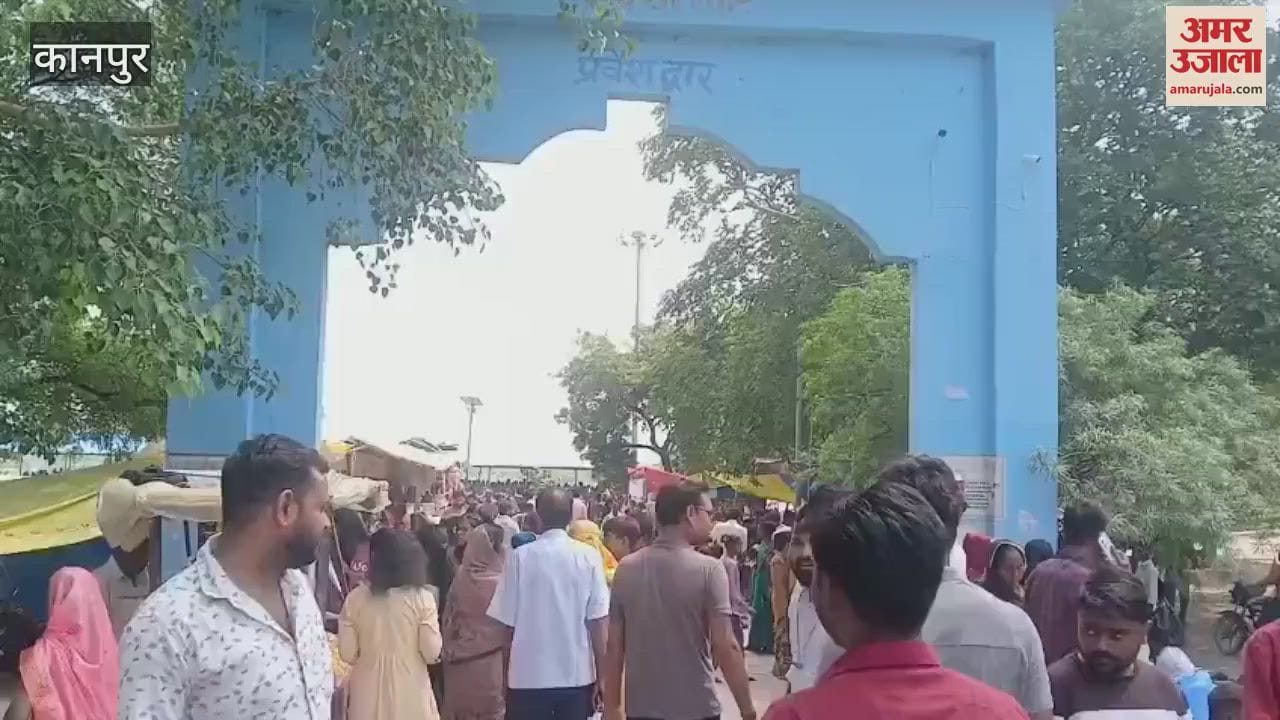 Devotees thronged Shiva temples, chants of Har Har Mahadev echoed everywhere
