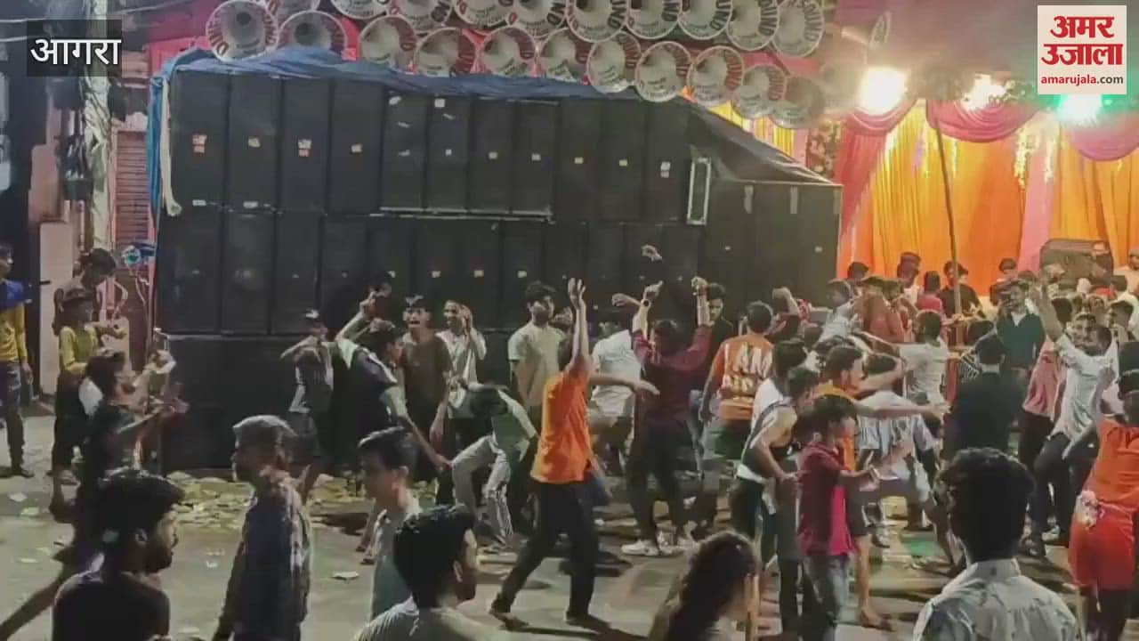 Lord Shiva's historic Parikrama, a flood of faith poured onto the streets