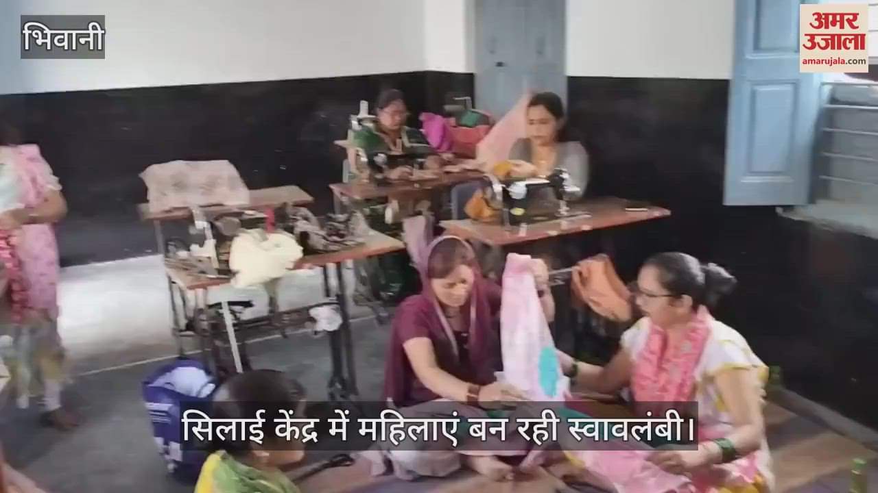 Women are learning sewing in a sewing center