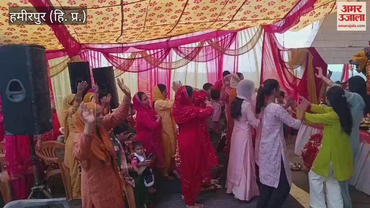 Hamirpur Organization of Mata ki Chowki and Bhandara in Shiva Temple Damui