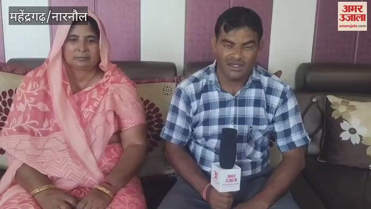 Mahindergarh two brothers are clerks in government department