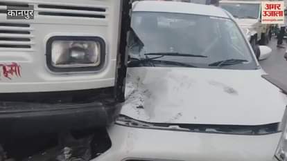 Four vehicles collided on Gujaini highway, causing a massive traffic jam