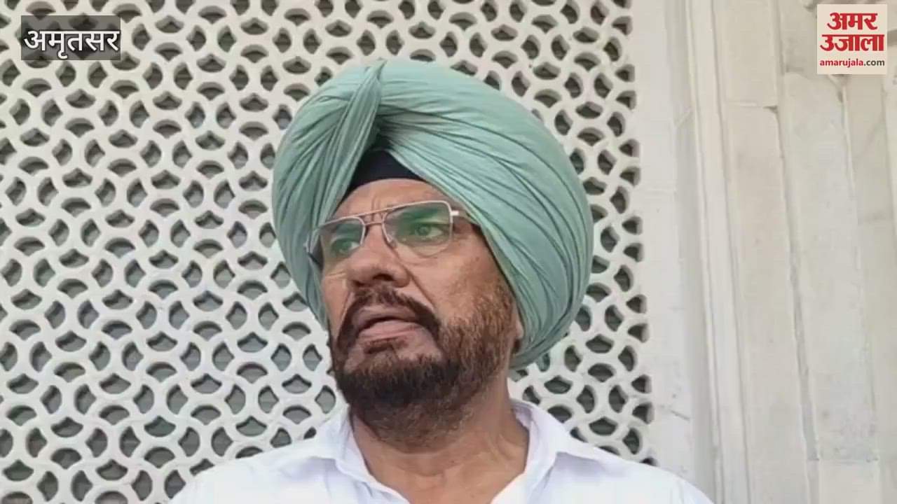 Former cabinet minister Dhaliwal reached Harmandir Sahib