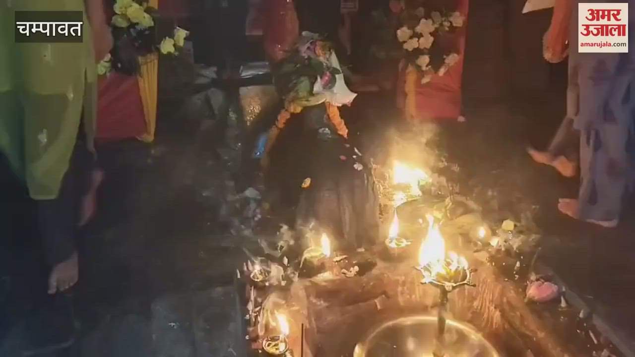 Devotees performed Jalabhishek with holy water in Shiva temples in champawat