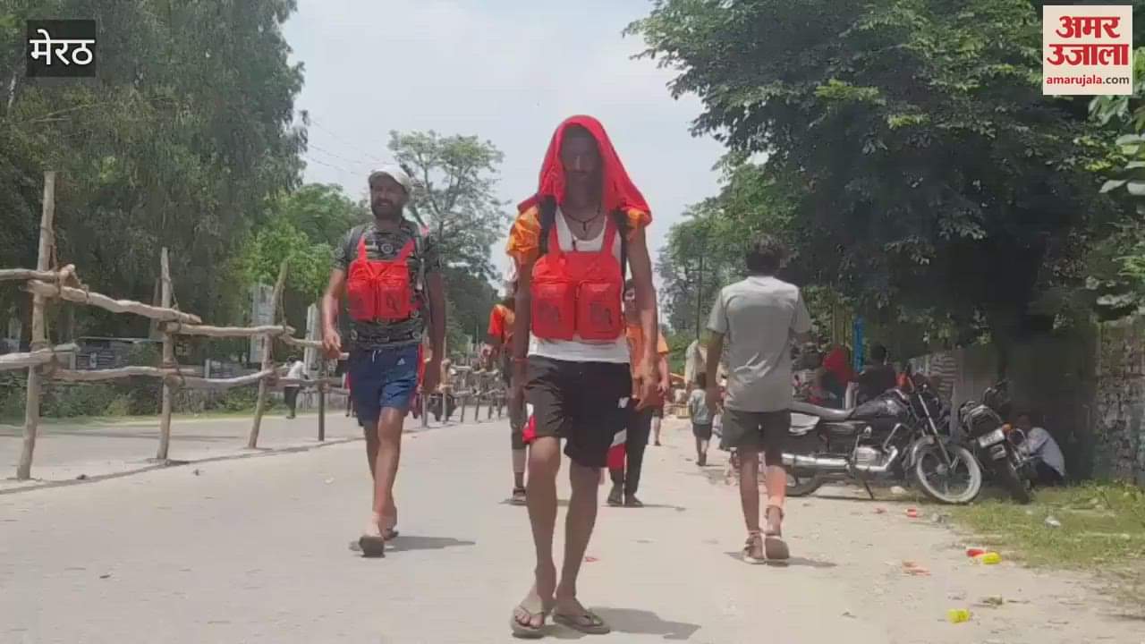 Kanwar Yatra: Strong sunshine, hot road but the steps of Shiva devotees are not stopping