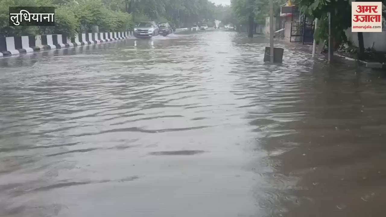 Roads flooded after rain in Ludhiana
