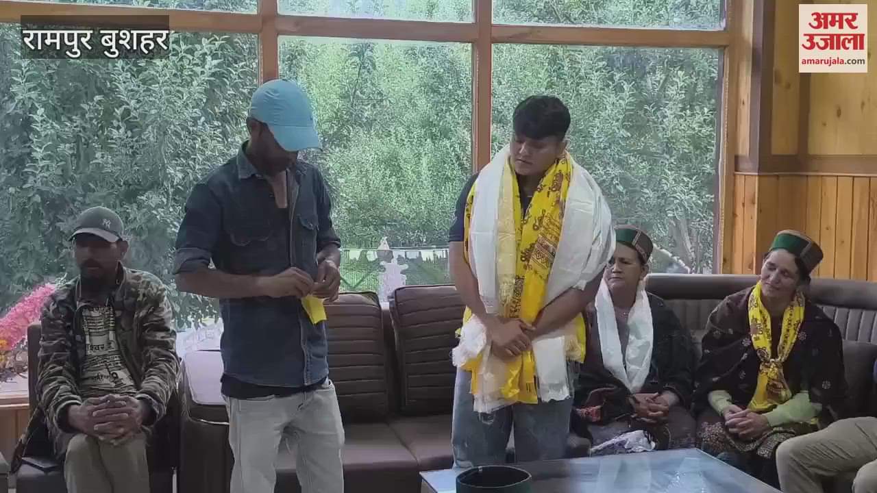 Rampur Bushahr Shashi Negi village Dooni Kinnaur Silver medal in a prestigious boxing competition held in America