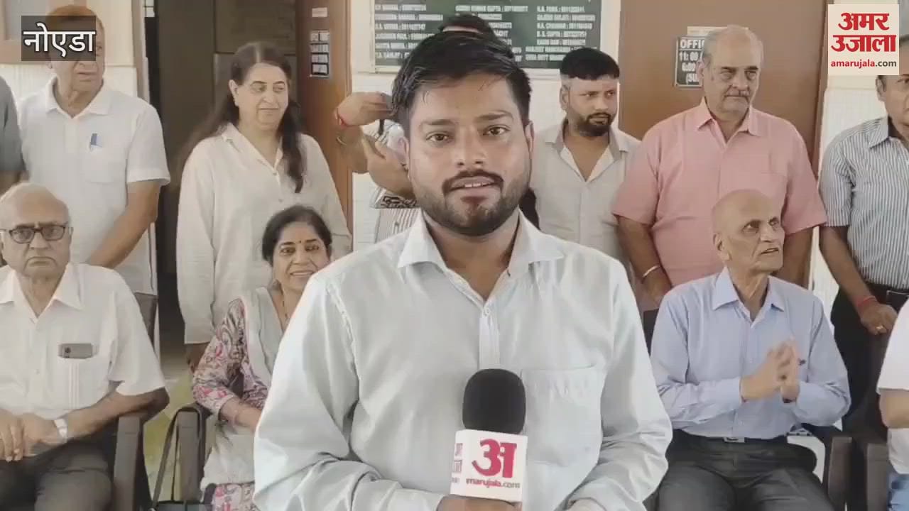 Bad condition of infrastructure in Noida Sector-19
