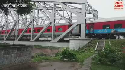 Delhi Railway team reached Pathankot to inspect Katra Delhi rail bridge