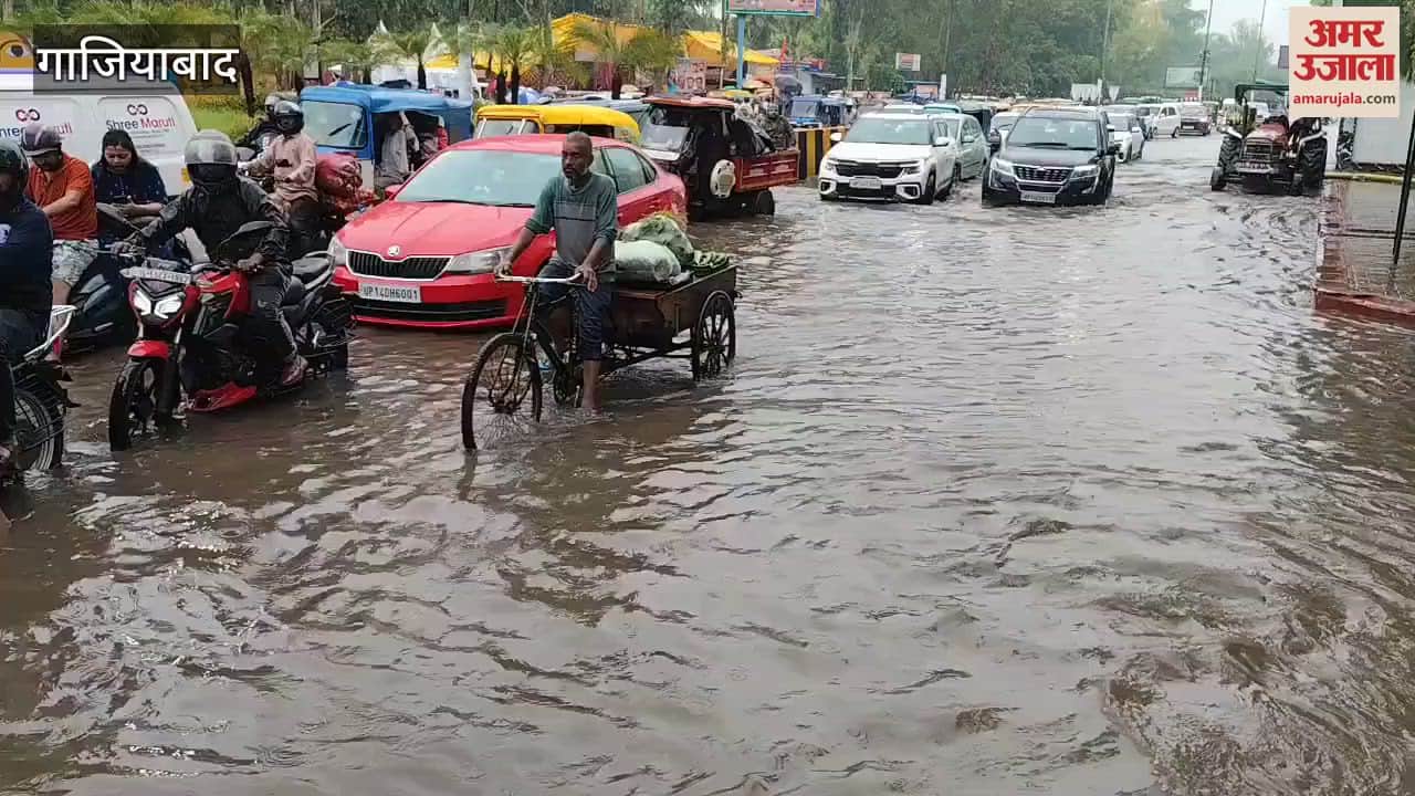 Waterlogging near Sahibabad Rapid Station after rain today