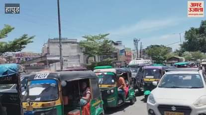 The pressure of vehicles increased in Hapur traffic jam in the city After Shivratri