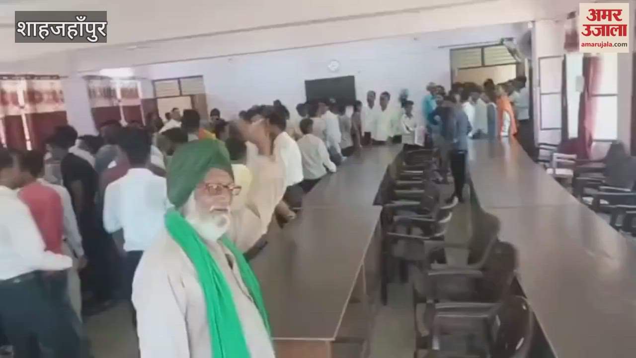 work of making birth certificates started late in Puwayan tehsin parents created a ruckus