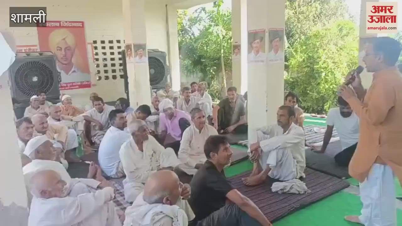 Shamli: Farmers remained adamant against the electricity department even on the 36th day