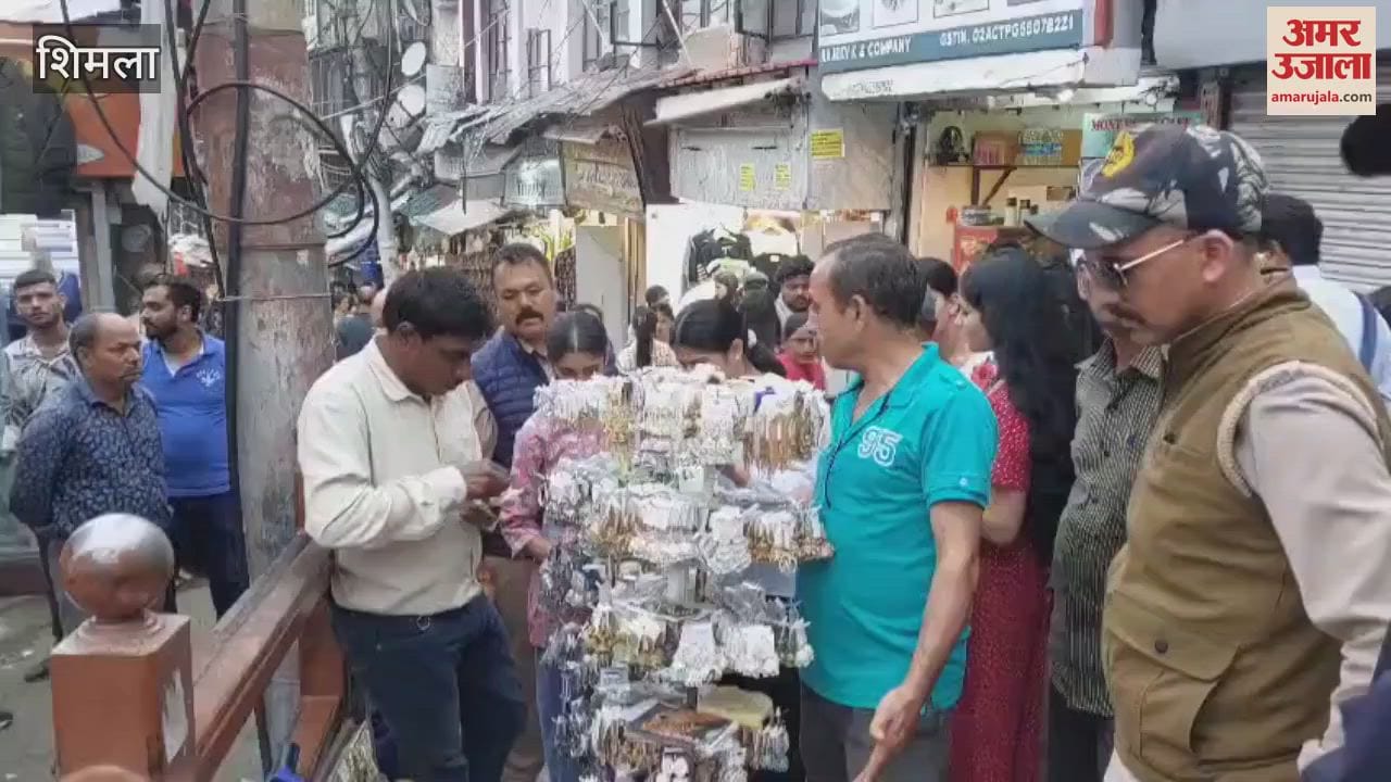 Shimla Goods were being sold without permission Municipal Corporation took action