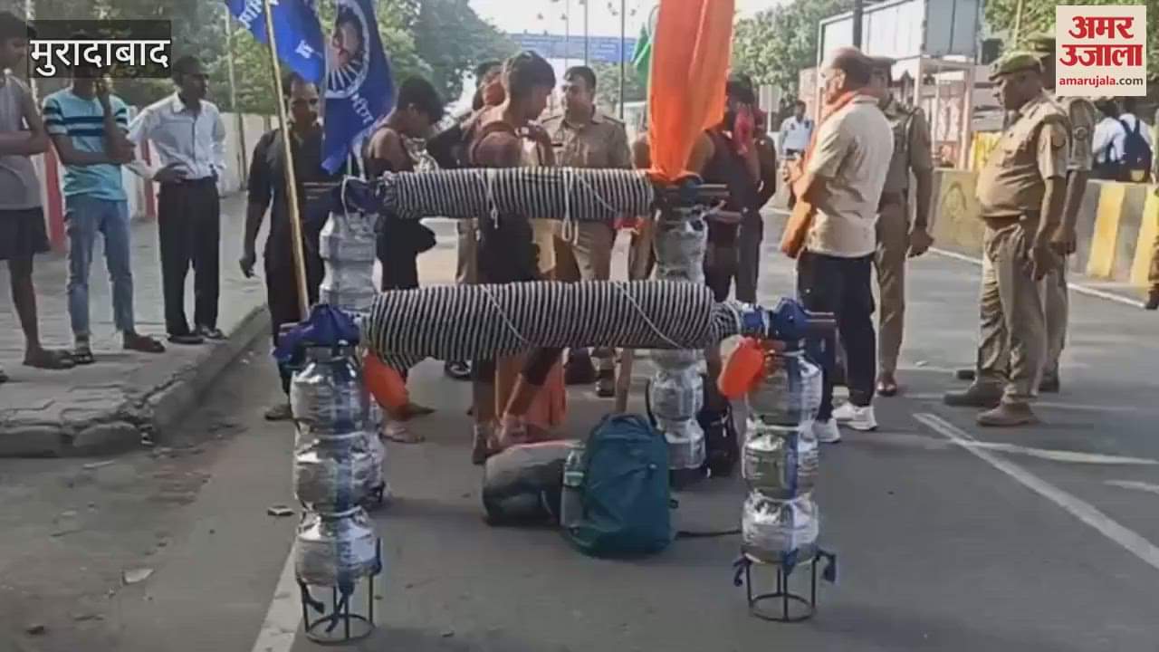 Kanwar of the devotees of Rampur-Milk was broken, a jam was created near Moradabad railway station