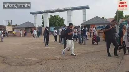 Transport system disrupted by private vehicles in Mahindergarh, problems in biometrics at three centres