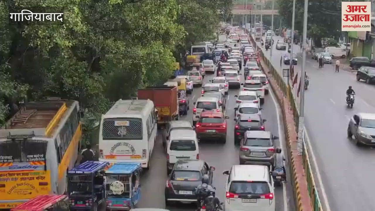 Due to rain jam outside Navyug Market on Hapur Road