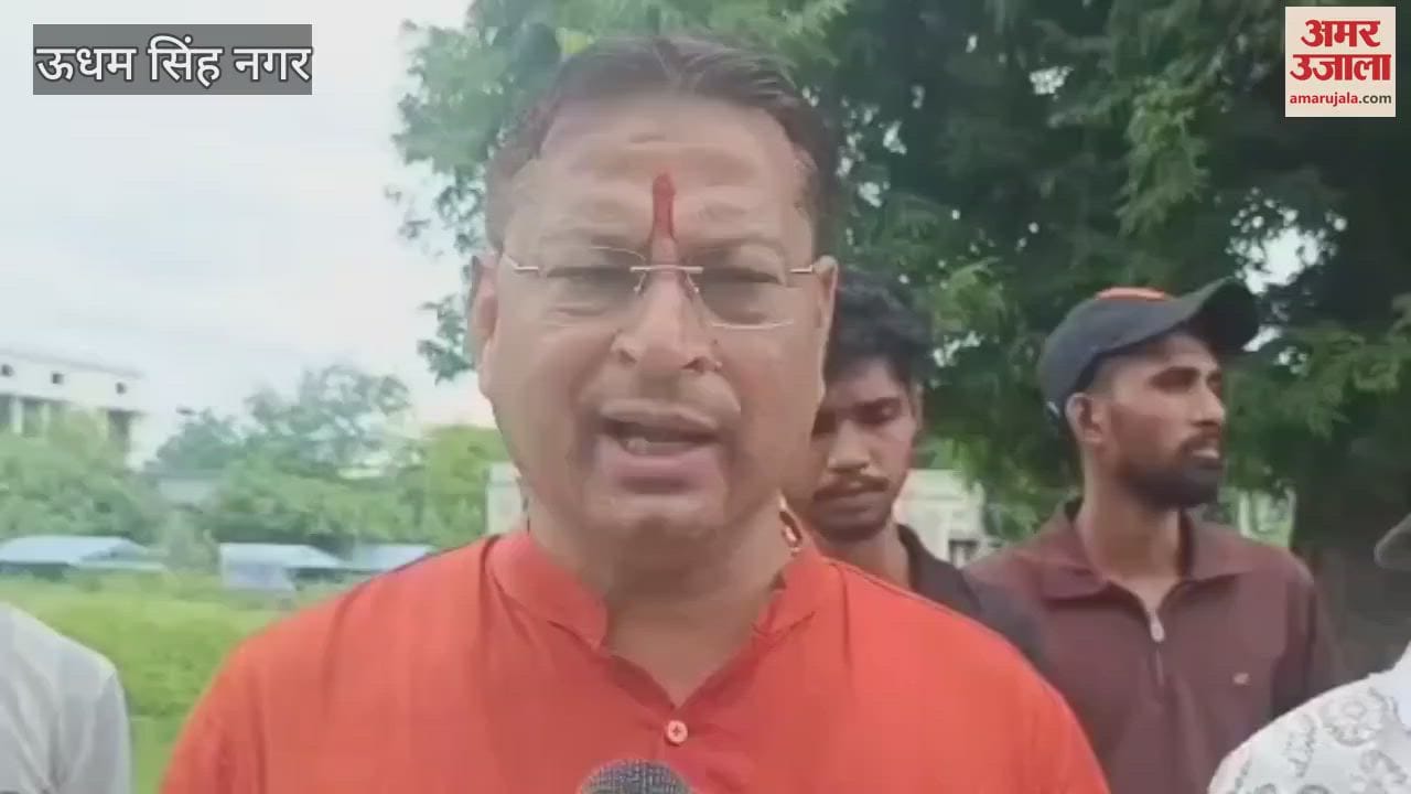 The relatives accused the doctors of negligence on the death of the patient in rudrapur