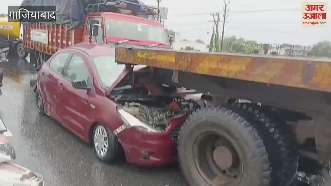 Major accident averted in Ghaziabad car rams into a canter on NH 9