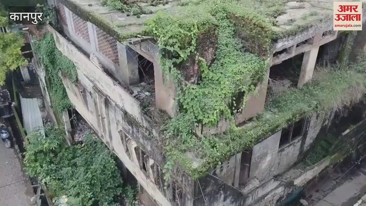 School building declared dilapidated, teachers constructing rooms from their salary