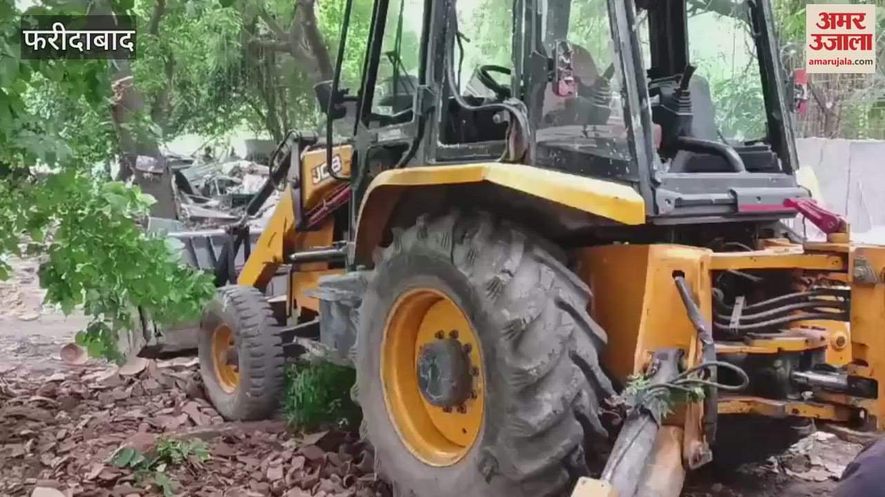 Municipal corporation's action at Hardware Chowk in Faridabad