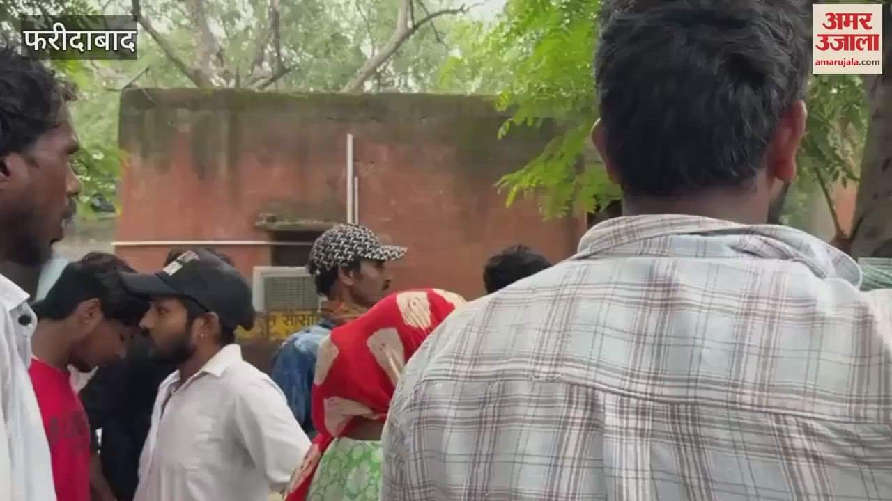 A young man died due to auto overturning