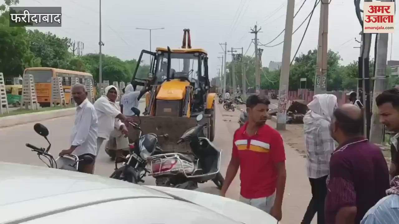 Shopkeepers who were removed from Gurugram Road in Faridabad said We are being removed even after permission