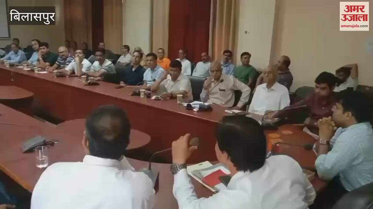 Bilaspur Animal Husbandry Department organized a one day workshop listened to the problems of livestock farmers