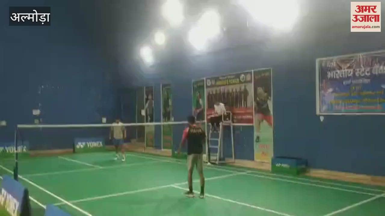Shuttlers showed their strength in the qualifier matches in almora