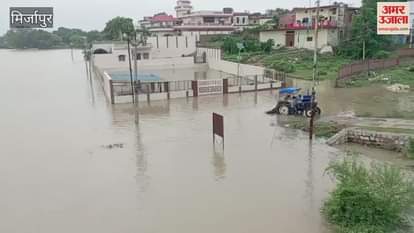 Flood water entered many areas of Vindhyachal VIDEO